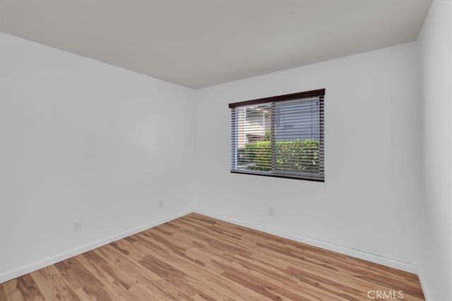 2521 W Sunflower H2, Santa Ana, CA 92704