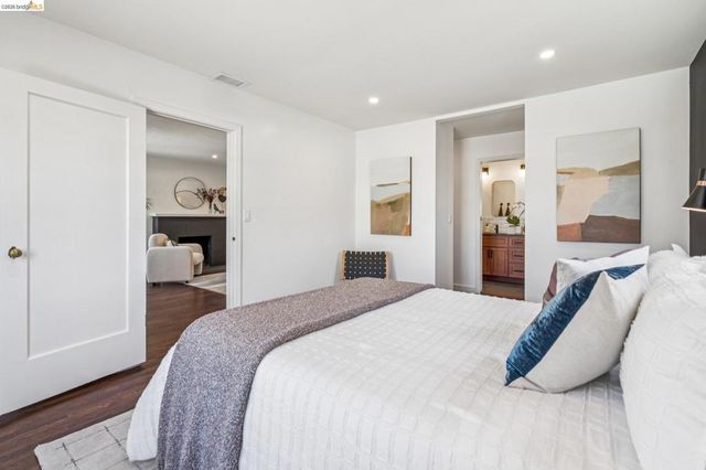 1550 Havenscourt Blvd, Oakland, CA 94621