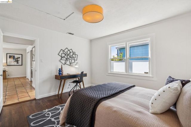 1550 Havenscourt Blvd, Oakland, CA 94621