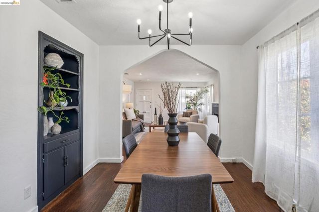 1550 Havenscourt Blvd, Oakland, CA 94621