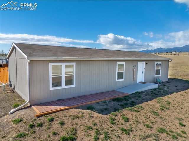4822 W Isabella Drive, Colorado City, CO 81019