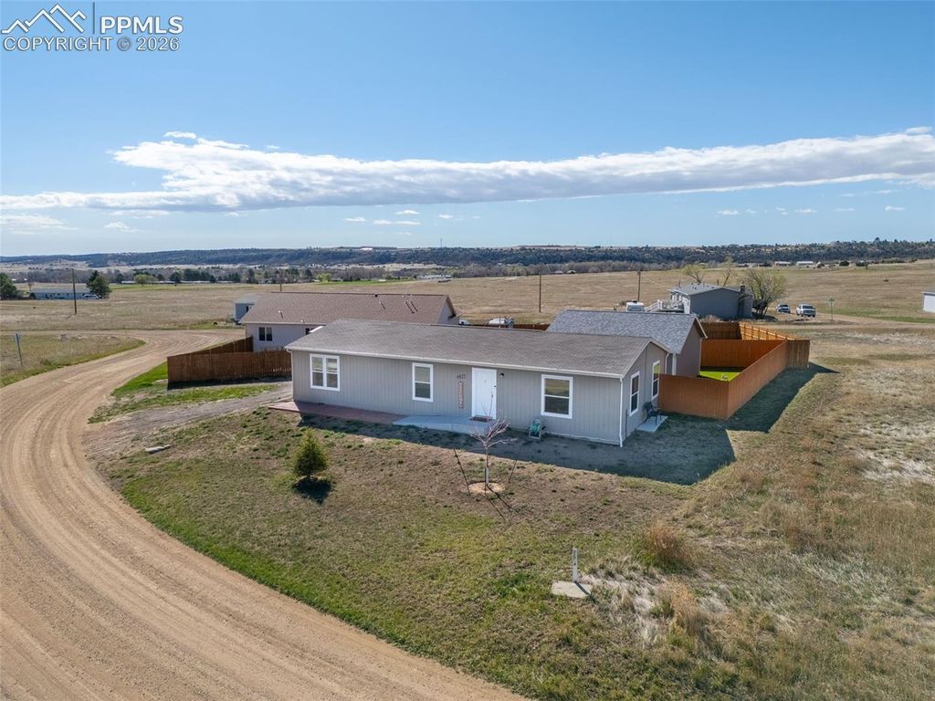 4822 W Isabella Drive, Colorado City, CO 81019 — photo 2