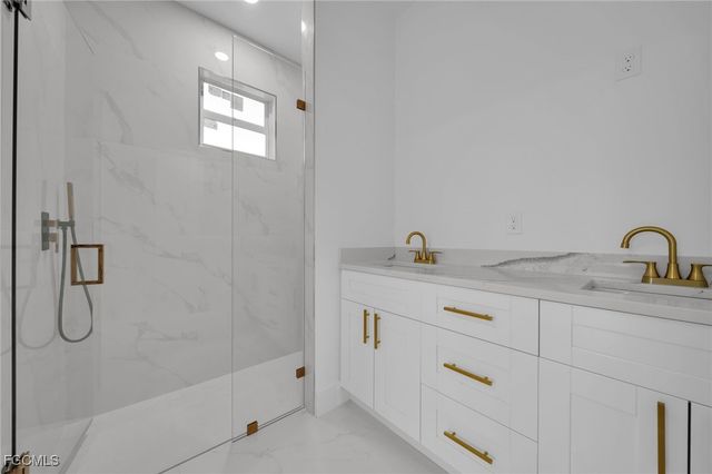 4206 E 15th ST, Lehigh Acres, FL 33972