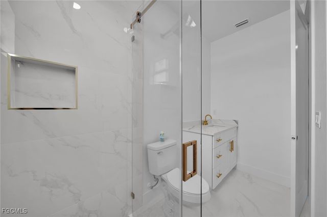 4206 E 15th ST, Lehigh Acres, FL 33972