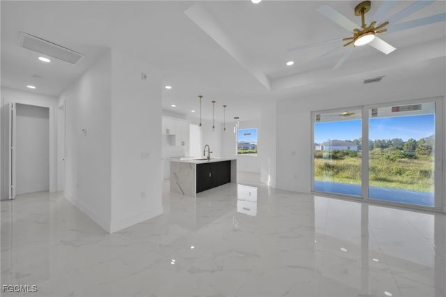 4206 E 15th ST, Lehigh Acres, FL 33972