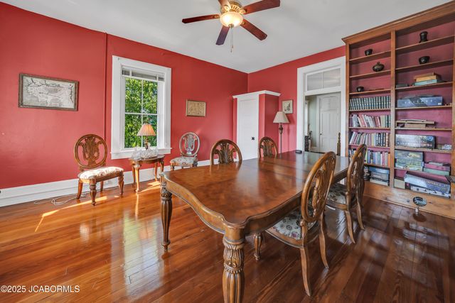 503 E HIGH STREET, Jefferson City, MO 65109