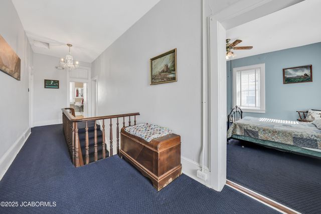 503 E HIGH STREET, Jefferson City, MO 65109