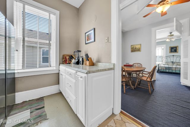 503 E HIGH STREET, Jefferson City, MO 65109