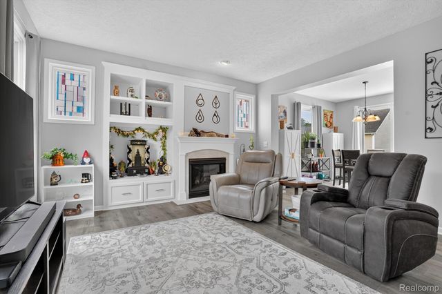3847 Kiskadee Drive, East Lansing, MI 48823