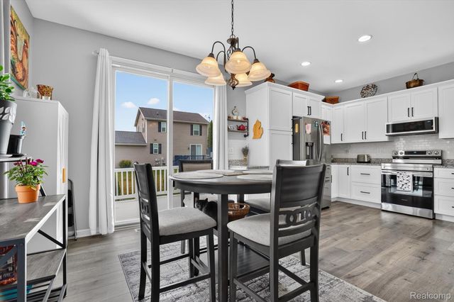 3847 Kiskadee Drive, East Lansing, MI 48823