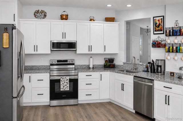 3847 Kiskadee Drive, East Lansing, MI 48823