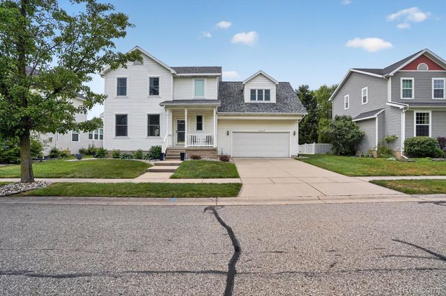 3847 Kiskadee Drive, East Lansing, MI 48823