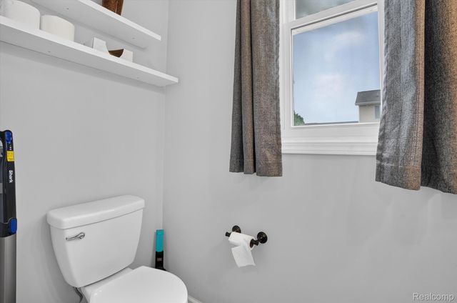 3847 Kiskadee Drive, East Lansing, MI 48823