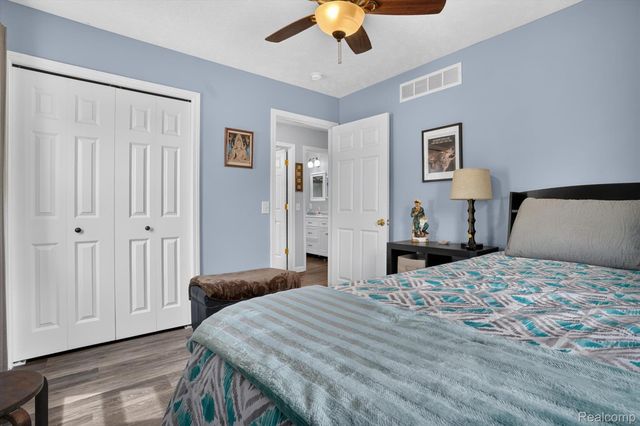 3847 Kiskadee Drive, East Lansing, MI 48823