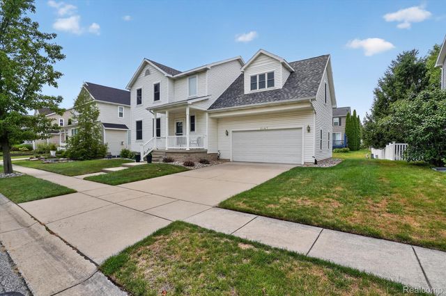 3847 Kiskadee Drive, East Lansing, MI 48823
