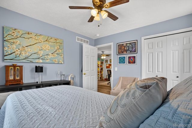 3847 Kiskadee Drive, East Lansing, MI 48823