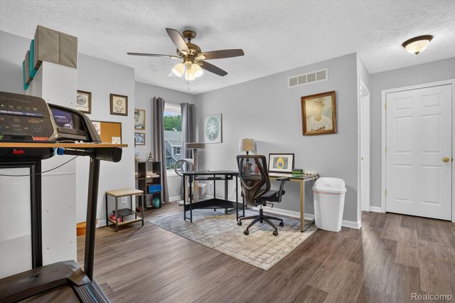 3847 Kiskadee Drive, East Lansing, MI 48823