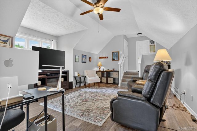 3847 Kiskadee Drive, East Lansing, MI 48823