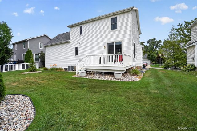 3847 Kiskadee Drive, East Lansing, MI 48823