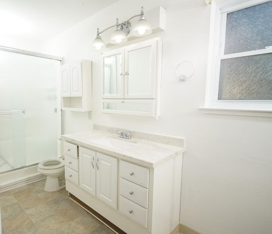 3625 Kingsport Way, Sacramento, CA 95826