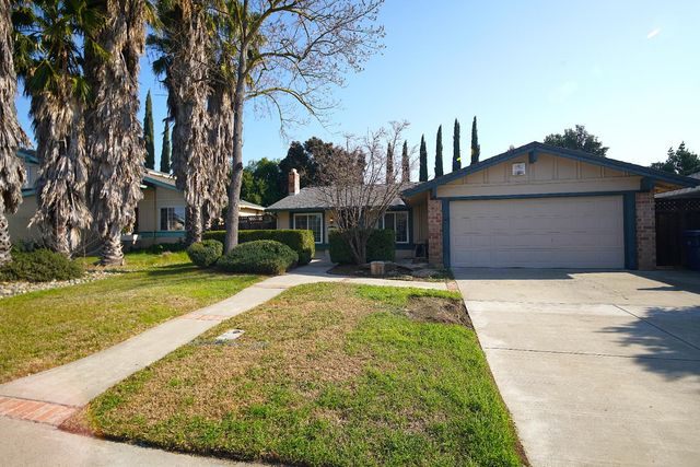 3625 Kingsport Way, Sacramento, CA 95826