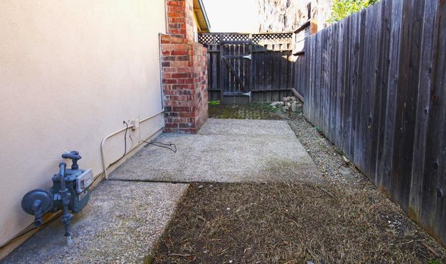 3625 Kingsport Way, Sacramento, CA 95826