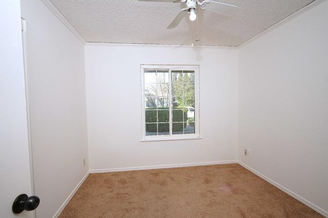 3625 Kingsport Way, Sacramento, CA 95826