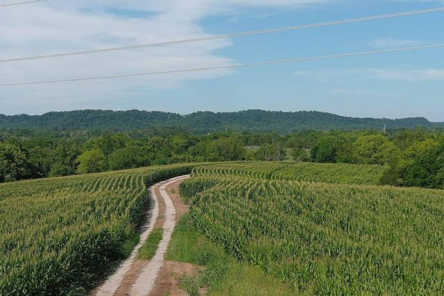 3330 KY-1770, Stanford, KY 40484