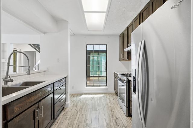 6107 Vinewood Drive, Houston, TX 77088