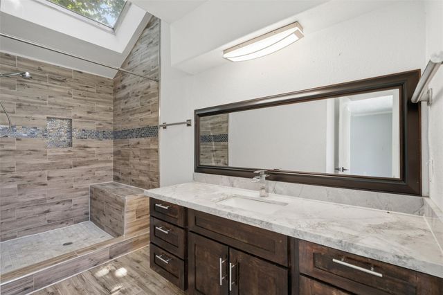 6107 Vinewood Drive, Houston, TX 77088