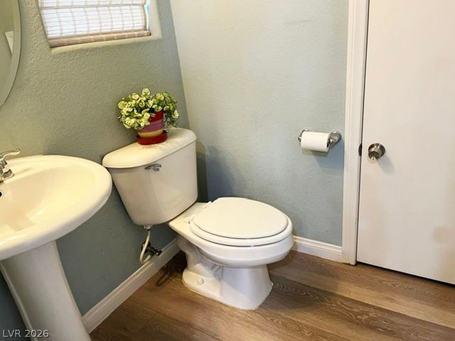 8102 Lake Chippewa Street, Las Vegas, NV 89113