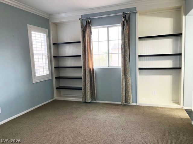 8102 Lake Chippewa Street, Las Vegas, NV 89113