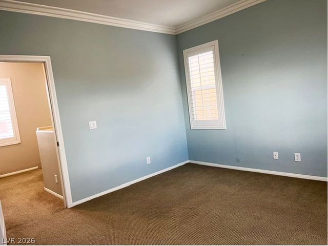 8102 Lake Chippewa Street, Las Vegas, NV 89113