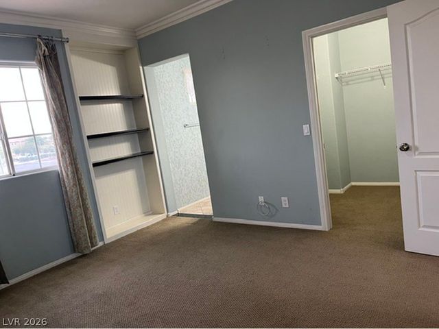 8102 Lake Chippewa Street, Las Vegas, NV 89113
