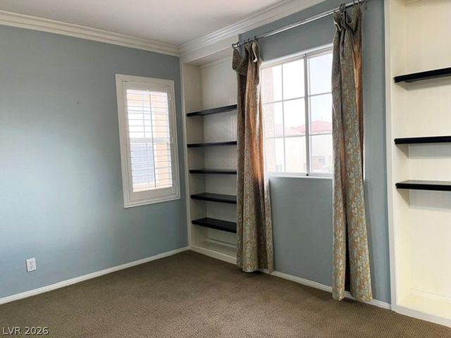 8102 Lake Chippewa Street, Las Vegas, NV 89113