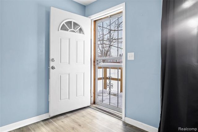 3302 Windland Drive, Flint, MI 48504