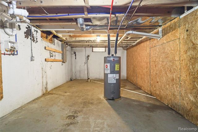 3302 Windland Drive, Flint, MI 48504