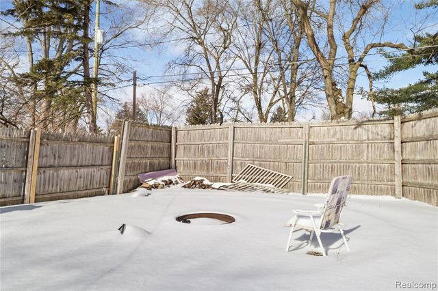 3302 Windland Drive, Flint, MI 48504