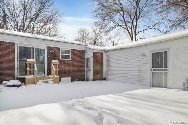 3302 Windland Drive, Flint, MI 48504