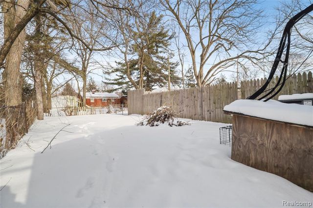 3302 Windland Drive, Flint, MI 48504