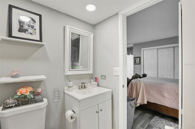 4709 PURITAN CIRCLE 702, Tampa, FL 33617