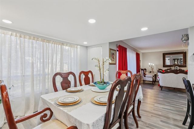 4709 PURITAN CIRCLE 702, Tampa, FL 33617