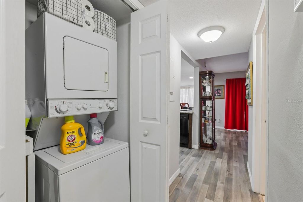 Image 16 of property listing at 4709 PURITAN CIRCLE 702, Tampa, FL 33617