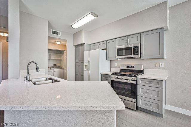 2101 Black Island Street 103, Las Vegas, NV 89128