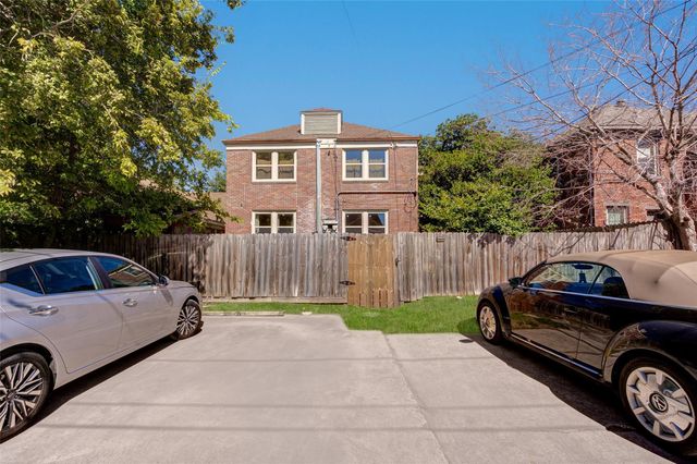2316 Wentworth Street B, Houston, TX 77004