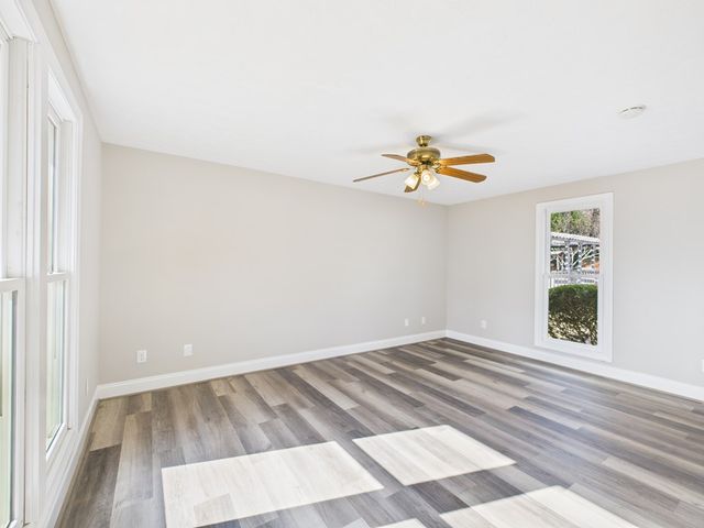 55 Lee Road 0233, Phenix City, AL 36870