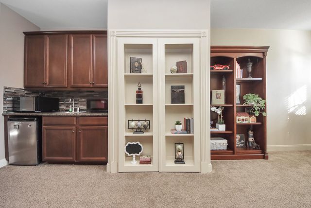 6 Twig Corner Court, Tomball, TX 77375