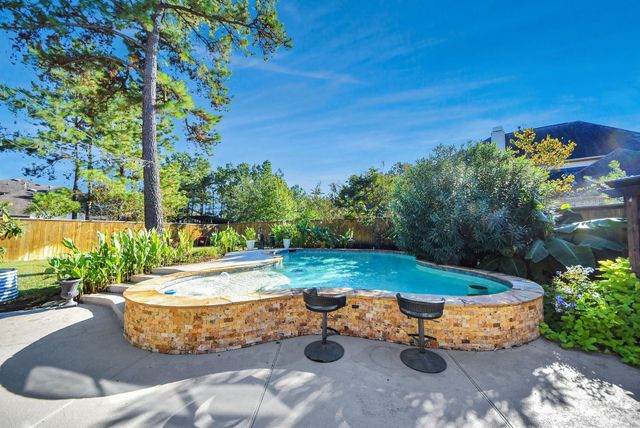 6 Twig Corner Court, Tomball, TX 77375