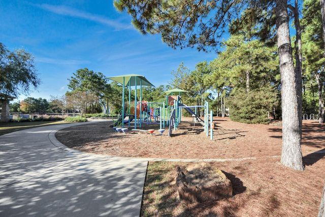 6 Twig Corner Court, Tomball, TX 77375