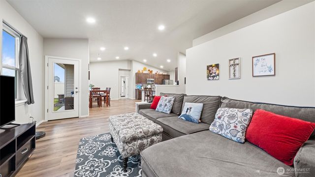 1074 Ava St, Walla Walla, WA 99362